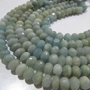Aguamarina natural Rondelle facetado 8-9mm cuentas de piedras preciosas hebra 8 pulgadas de largo - Product Image 1