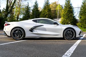 CHEVROLET CORVETTE STINGRAY COUPE 2023 USADO, Volante a la Izquierda/Derecha - Product Image 2