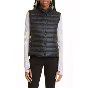 OEM Gilet matelassé personnalisé Gilet isolé léger avec logo Gilet matelassé unisexe Streetwear Vêtements d'extérieur Hommes sans manches - Product Image 1