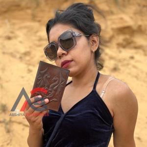 Nouveaux porte-passeports sécurisés en cuir marron gaufré véritable usiné à la main Boho étuis à passeport de voyage en cuir Vintage traditionnel - Product Image 1