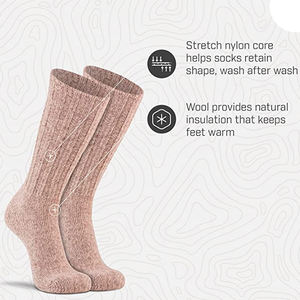 Chaussettes décontractées pour hommes de haute qualité Chaussettes athlétiques respirantes Chaussettes décontractées pour hommes Taille personnalisée en vente - Product Image 4