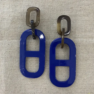 Gran oferta, pendiente blanco de cuerno de búfalo Natural, pendientes de aro artesanales hechos a mano, estilo bonito para bodas, fiestas, regalos hechos en Vietnam - Product Image 1