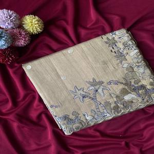 VASTRA COTTAGE Sari de Seda Matka Pura con Bordado Multihilo, Diseño Monocromático y Blusa con Trabajo Butti, Elegante para Fiestas - Product Image 5