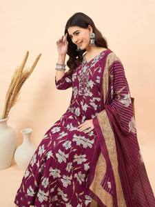 <b>women</b> ethnic Floral Printed V-Neck Pure Cotton Anarkali <b>Kurta</b> With Trousers & Dupatta indian pakistani salwaar kameez suit - Product Image 6