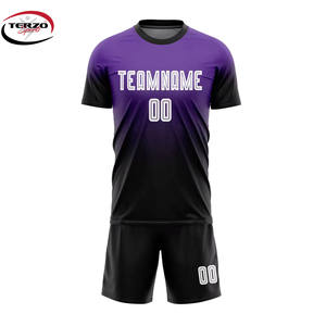 2025 Conjuntos de ropa de fútbol unisex Poliéster de diseño personalizado con logotipo personalizado para jugadores de fútbol Servicio OEM de calidad caliente para adultos - Product Image 2