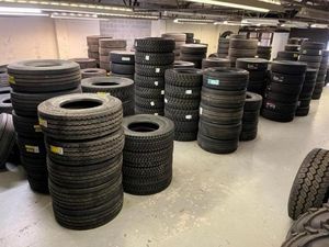 ยางล้อรถยนต์และรถบรรทุกมือสอง - Product Image 4