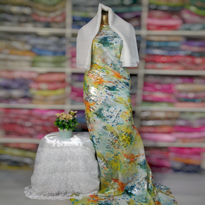 ผ้าแจ็คการ์ดลายดอกไม้ประดับด้วยหินแบบโซมาเลียแท้ หรูหรา สวยงาม สำหรับชุดเดรสงานปาร์ตี้สำหรับเด็กผู้หญิง - Product Image 1