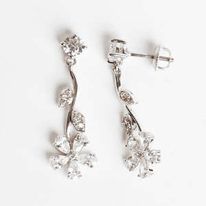 NOVAMART Fine 925 Sterling <b>Silver</b> <b>Drop</b> <b>Earrings</b> 18K Gold Plating Diamond Pearl Encrusted Geometric Flower Dangler for Weddings P - Product Image 5