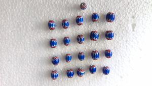 Perles de verre à chevron Vibrant 9x12mm sur mesure pour les conceptions de bijoux audacieuses, l'artisanat et les accessoires d'inspiration ethnique et colorés - Product Image 2