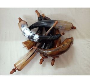 Corne à poudre sur mesure pour la poudre à canon adaptée au magasin de fournitures viking et nordique - Product Image 2