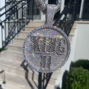 Bijoux de bus 3D brillants personnalisés pour hommes, testeur de diamants de passage de Moissanite VVS, pendentif boule 3D plaqué glacé - Product Image 2