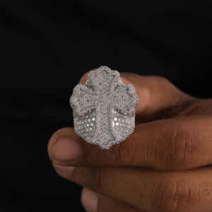 Bague en diamant Hip Hop taille ronde pour hommes en or massif 18 carats Bague en diamant Moissanite avec nouveau style Hip Hop à la mode personnalisé - Product Image 2