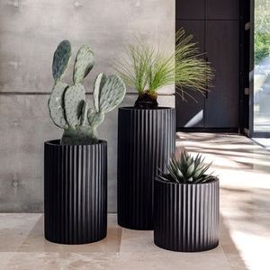 Maceta de Metal cuadrada con acabado de capa de polvo negro de alta calidad, diseños compactos para espacios pequeños y arreglos suculentos, maceta - Product Image 5