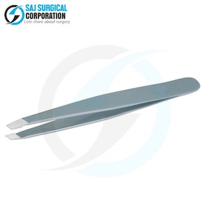 Pince à épiler professionnelle à pointe oblique en acier inoxydable allemand conception coudée de précision pour la mise en forme et le toilettage des sourcils - Product Image 1