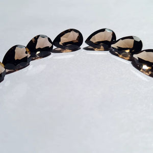 Cuarzo Ahumado Natural 15x10MM Corte Pera, Gema Suelta de la Mejor Calidad para Joyería - Product Image 2