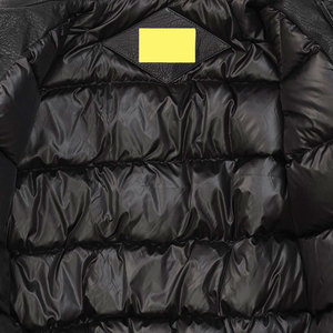 Blouson bombardier en V noir personnalisé pour hommes OEM vente de gros avec col en fausse fourrure pour la saison d'hiver - Product Image 4