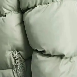 Blouson à bulles personnalisé pour unisexe, taille plus, couleur et logo personnalisés, blouson matelassé imperméable à capuche, logo frontal, haute qualité - Product Image 4