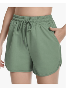 Shorts de survêtement décontractés pour femmes, ourlet arrondi, shorts de détente en coton d'été, shorts de sport en jersey avec cordon de serrage, vente en gros - Product Image 2