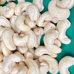 Vente en gros de noix de cajou bon marché Noix de cajou Vietnam Noix de cajou Ww180 Ww240 Ww320 Délai court - Product Image 1