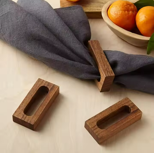 Main Élégant Dîner Serviette Anneaux Vibrant En Bois Animal Prints Ange Conceptions Brillant Polissage Résine Artisanat pour Cadeaux - Product Image 2