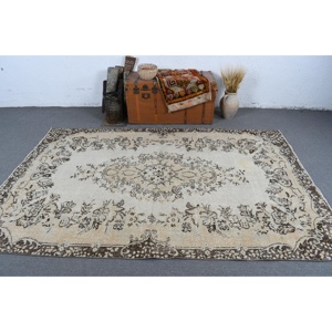5.5x8.6 ft Vintage Large Rug, <b>Brown</b> White Turkish Persian <b>Wool</b> Rug - Product Image 2