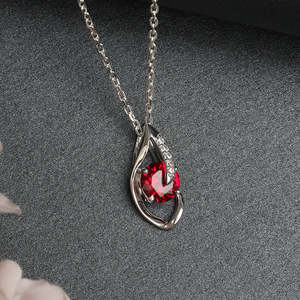 CLARA - Colgante de Plata de Ley 925 con Ojo Rojo Sangre y Circonita Suiza en Forma de Gota de Agua, Chapado en Rodio, para Mujer y Niña - Product Image 2
