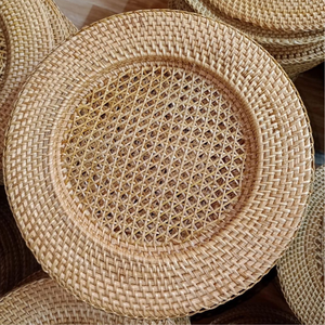 จานหวายไม้ไผ่สีน้ำตาลธรรมชาติทำด้วยมือสำหรับโต๊ะอาหารเวียดนามงานหัตถกรรมเครื่องจักสานแบบยั่งยืนเป็นมิตรกับสิ่งแวดล้อม - Product Image 1