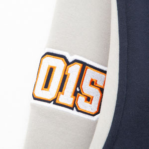 Chaqueta Universitaria Personalizada de Punto Holgada y Extra Grande de Algodón Sostenible, Chaquetas Varsity para Hombre con Parches Personalizados - Product Image 3