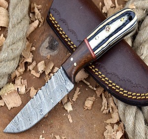 มีดดาบดามัสกัสทำด้วยมือใบมีดแบบกำหนดขนาดได้เองปลอกหนังสำหรับล่าสัตว์กลางแจ้งเขาไม้/มีด SK39กระดูกกระเป๋า - Product Image 1