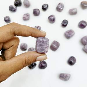 Piedras caídas de cristal pulido de lepidolita al por mayor-Curación de Reiki y Chakra-Caída de cristal curativo de lepidolita de alta calidad - Product Image 5