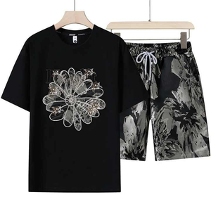 Ensemble deux pièces en velours tendance pour hommes, col rond, manches courtes, t-shirt et short décontracté pour l'hiver - Product Image 5