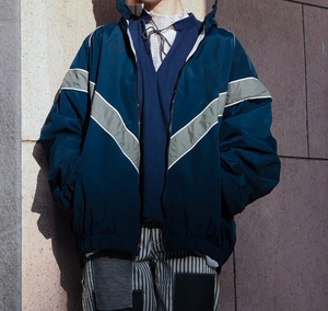 Vestes d'entraînement réfléchissantes bleu marine pour hommes, style cool, veste coupe-vent athlétique pour le lycée, fabricant et fournisseur de vêtements - Product Image 3