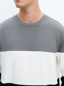 Sudaderas de secado rápido para hombre, sudaderas informales de tres colores para hombre - Product Image 4