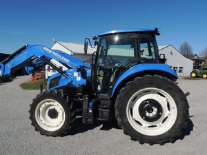 Tracteur agricole Holland PowerStar 120 neuf et d'occasion, 4x4, haute performance, transmission par engrenages, en stock, prêt à être expédié - Product Image 5