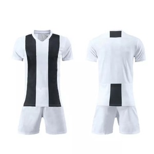 Uniforme de fútbol de diseño personalizado, conjunto de camisetas de fútbol de la Copa del Mundo con impresión por sublimación, venta al por mayor - Product Image 1