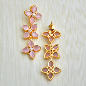 Boucles d'oreilles pendantes en laiton naturel, pierre semi-précieuse naturelle de qualité supérieure, finition plaquée or 18 carats, sans nickel, durables, qualité supérieure, prêtes pour le B2B - Product Image 5