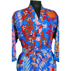 Kimono Largo Floral de Algodón 100% Hecho a Mano, Ecológico y Colorido para Mujer, con Cuello en V, Tela Kantha, Estilo Étnico Tradicional para Invierno y Verano - Product Image 4