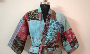 Patchwork Handmade Kantha Coat Kantha Quilted <b>Jacket</b>, Kantha Quilt Women Wear Bath Robe Comfortable for Winter Wear Women <b>Kimono</b> - Product Image 4