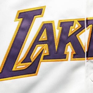 Chaqueta Deportiva de Satén de Alta Calidad para Hombre, Color Sólido, Impermeable, con Bolsillos Laterales y Hombros Caídos para Invierno 2026 - Product Image 4