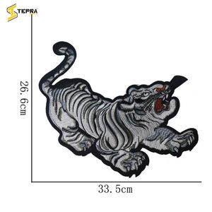 Parches de fieltro de PVC bordados de alta calidad de Tepra Sports, el nuevo corazón de diseño del mejor proveedor para ropa y sombrero, servicio OEM - Product Image 4