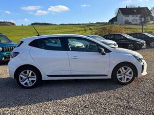 RENAULT CLIO 2024 USADO, 1.0CCM GASOLINA/ 1.3L GASOLINA, TRANSMISIÓN MANUAL EDC 67KW 91HP 1.0CCM EURO 3 EN VENTA - Product Image 4