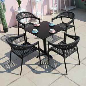Juego de Comedor Moderno de Aluminio para Exteriores de 4 Piezas con Mesa de Centro y Sillas de Cuerda para Uso en Almacenes - Product Image 2