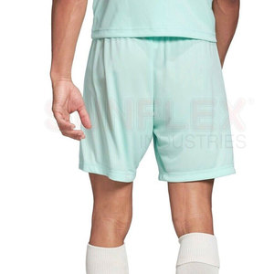 กางเกงฟุตบอลสีตามสั่ง ผลิตในปากีสถาน คุณภาพสูง น้ำหนักเบา โพลีเอสเตอร์ 100% แห้งเร็ว ระบายอากาศได้ดี ตัดเย็บด้วยระบบอัตโนมัติ - Product Image 3