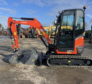 Miniexcavadora compacta Kubota U27-4 de alta calidad para proyectos de carreteras, jardinería y construcción, suministrada directamente. - Product Image 3