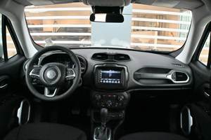 Jeep Renegade Latitude 2019 d'occasion propre - Product Image 3