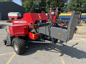 Mini Tractor Empacadora de Heno Massey Ferguson 1840 Empacadora de Heno Cuadrada - Product Image 3