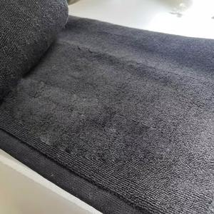 Serviettes en éponge unies jetables de qualité supérieure OEM, légères et rafraîchissantes, douces, brodées, pour la maison, la salle de sport, la plage, l'hôtel, écologiques - Product Image 5