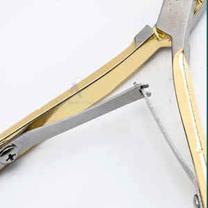 Venta al por mayor de pinzas para cutículas hechas a medida, pinzas para cutículas chapadas en oro de alta calidad a la venta - Product Image 6