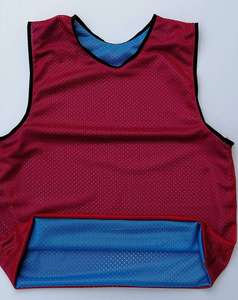 Bavoir de gilet de football pour sports d'équipe en maille à séchage rapide, équipement de pratique léger et respirant pour le basket-ball de football et l'utilisation en extérieur - Product Image 5