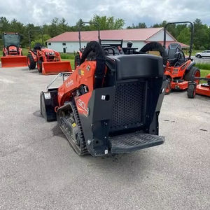 Kubota SCL 1000 Mini chargeuse compacte neuve ou d'occasion avec moteur et composants du noyau de l'engrenage - Product Image 3